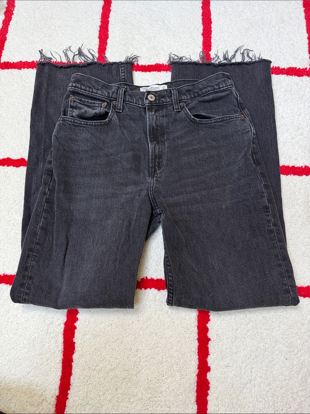 Abercrombie & Fitch The 90s Relaxed Jean High Rise